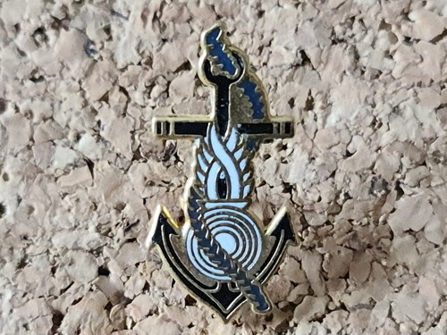 Pin egf insigne - pin's,