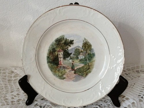 Assiette très ancienne terre - assiette,
