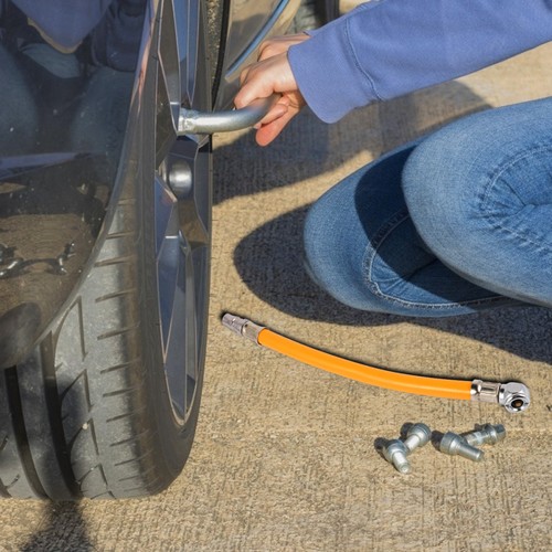 Embout gonfleur pneus voiture - ,