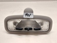 Lumière plafonnier avant pour