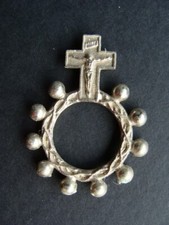 Dizainier de doigt ancien, objet religieux