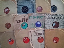 Lot de 12 disques 78 tours Louis Armstrong