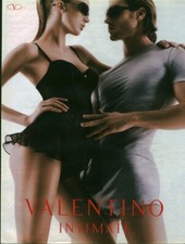 Publicité contemporaine mode Valentino intimate  2003 issue de magazine
