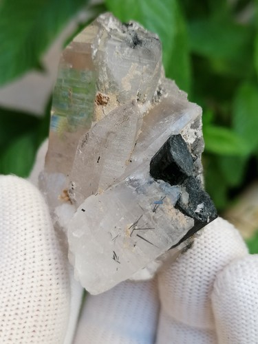 Tourmaline noire sur - noire, (schorl)