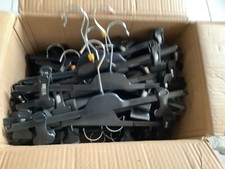 LOT 50 CINTRES A PINCE