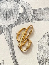 Joli Monogramme en métal