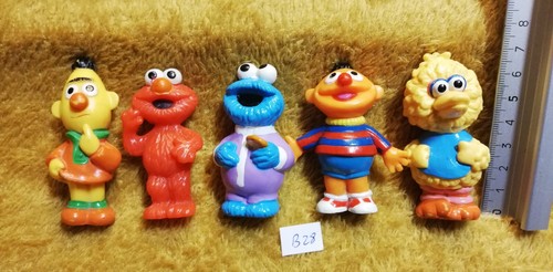 Lot b28 figurines - lot, :