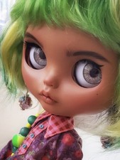 PULLIP OOAK DOLL ARTISTE TBE