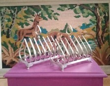 **PORTE TOASTS EN METAL