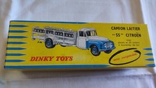 Dinky toys laitier P55 jamais sorti de la boîte quasi neuve . État Exceptionnel 
