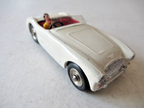 Dinky toys ref - 546, austin