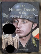 Niewiarowicz Lehrman The Helmet Decals of the third Reich Stahlhelm Badge