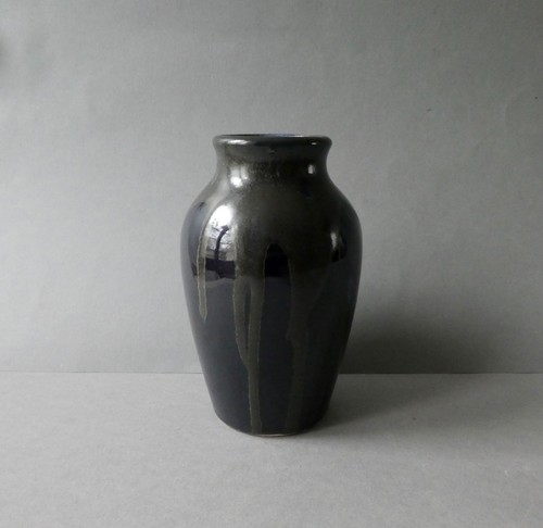 Vase léon pointu signé - vase, pointu,