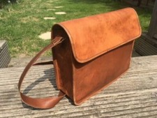 Sacoche vintage en cuir