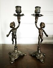 Très Jolie Paire De Bougeoirs