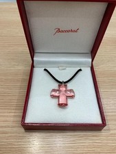 Collier croix de baccarat