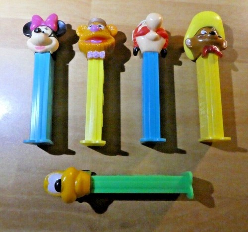 Lot pcs pez - of,