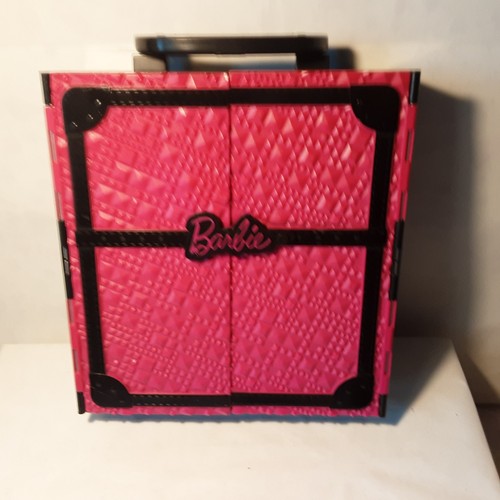 Pour barbie armoire 2011 - armoire,