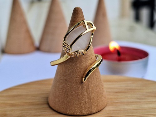 Bague ouverte forme de - en,