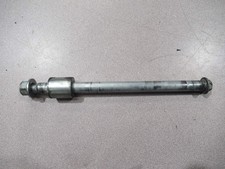 Axe roue arrière (Suzuki -
