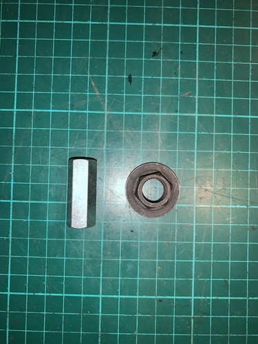 Boulon variateur entretoise - variateur, +entretoise