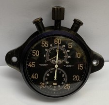 MILITARIA @ MONTRE CHRONOGRAPH TABLEAU DE BORD UNIVERSAL GENEVE - CAIRELLI @ TOP