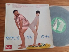 MOUSTACHE Et Ses Moustachus LP