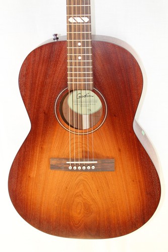 Godin mahogany folk ltd - mahogany,