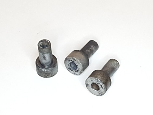 Douille fixation moteur de - moteur,