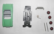 Dinky Toys n° 132 Packard verte ( #1 ) à restaurer For spare parts incomplete