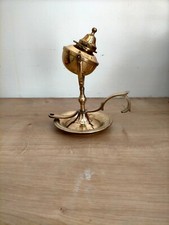 Ancienne lampe à l'huile en laiton  H 16 CM  type bateau marine art populaire