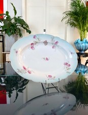 Plat de Service en Porcelaine 19e siècle - Monogrammes - Fleurs - Rose Bleu Or