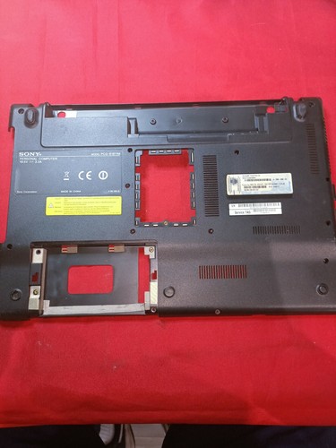 Sony pcg 61611m bottom - bottom, base