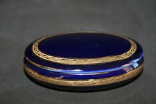 Bonbonnière en porcelaine de