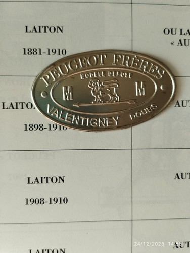 Ecusson plaque laiton nickele - ecusson,