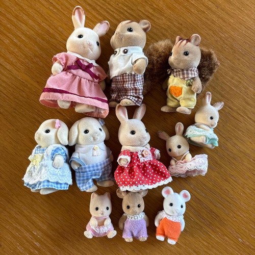 Lot poupées sylvanian - poupées,