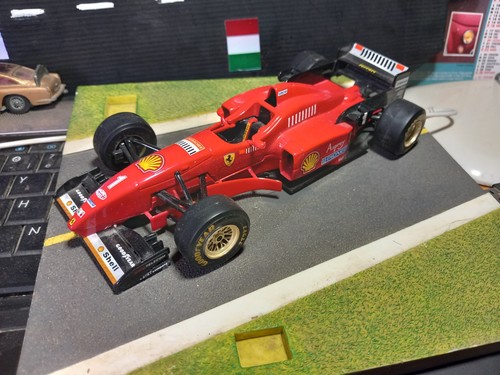 Burago ferrari 310 - burago, 1/24