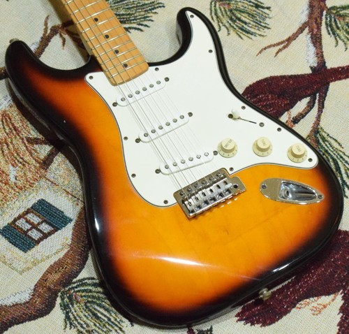 Fender mexico standard - mexico,