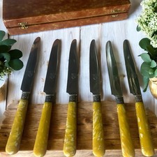 Coffret ancien de 6 couteaux