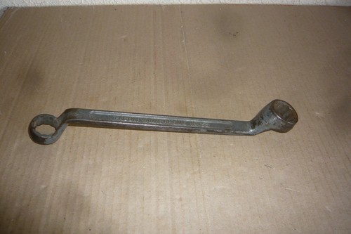 Clé polygonale ancienne - clé,