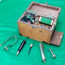 APPAREIL ANCIEN D'ELECTROTHERAPIE