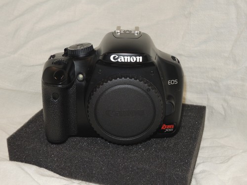 Canon eos rebel xsi 450d - canon,