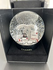 BOULE DE NEIGE CHANEL