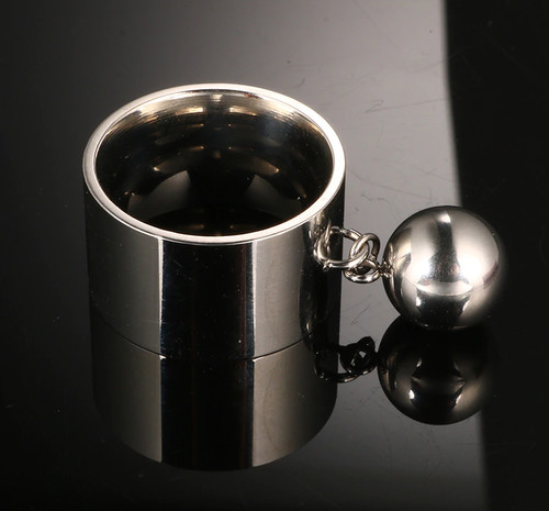 Bague neuve breloque medaille - neuve,