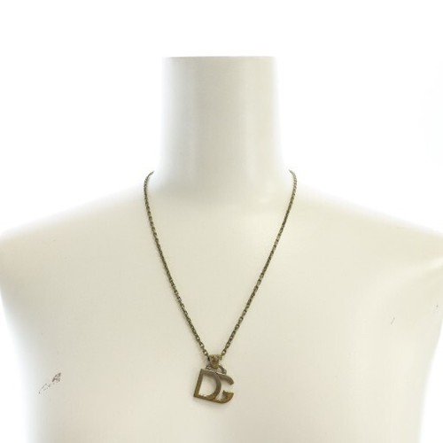Collier pendentif avec logo