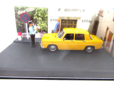 1/43 La route bleu Renault 8S