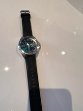 Très Belle Montre Hugo Boss homme