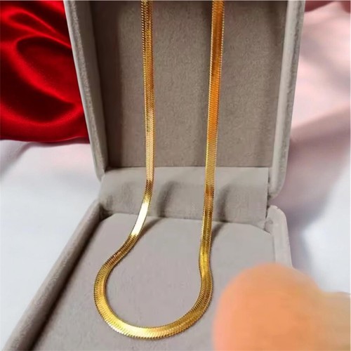 Collier plaque carats - collier, 18