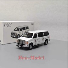 596 1/64 Ford E-Series Vans