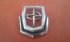 DATSUN/NISSAN CEDRIC 230 330 Emblème Sigle/Emblem Badge Logo OEM 65811 Y0101